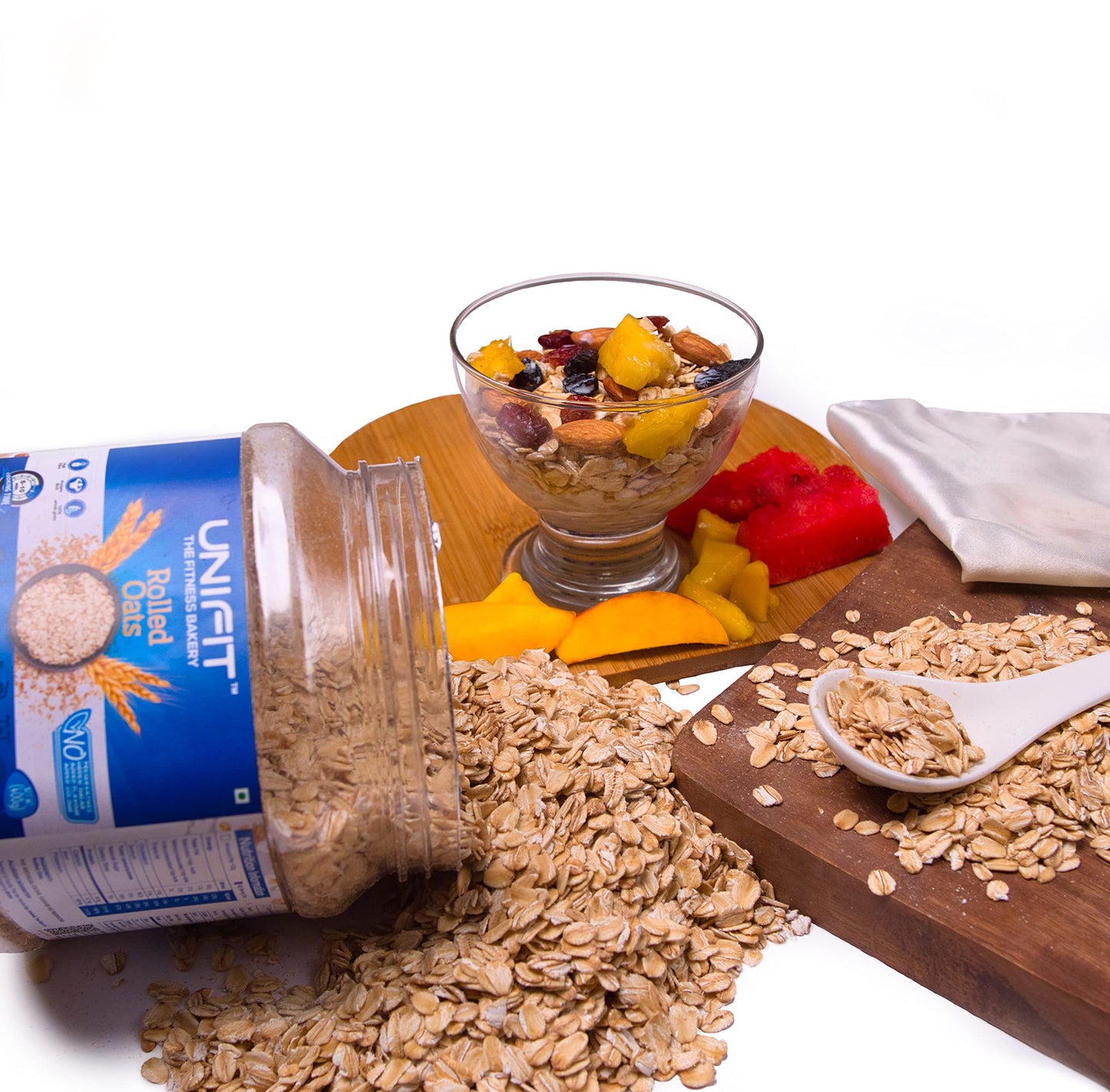 UNIFIT Rolled Oats: Wholesome Breakfast Choice for a Nutritious Start to Your Day.