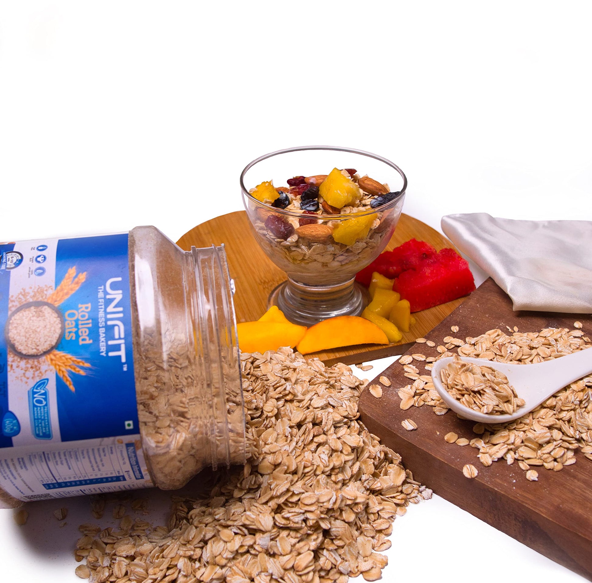 UNIFIT Rolled Oats: Wholesome Breakfast Choice for a Nutritious Start to Your Day.