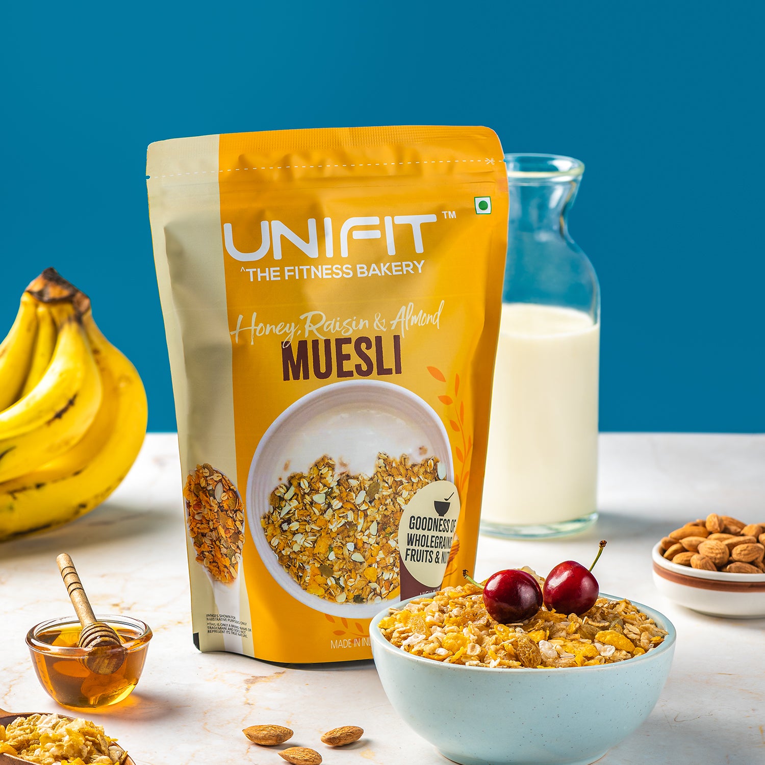 UNIFIT Muesli with Honey, Raisins & Almonds: Wholesome Breakfast Choice. 